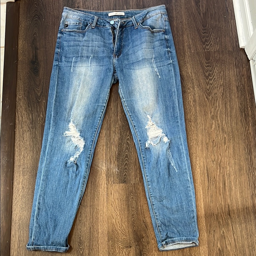 KanCan Distressed Blue Jeans
